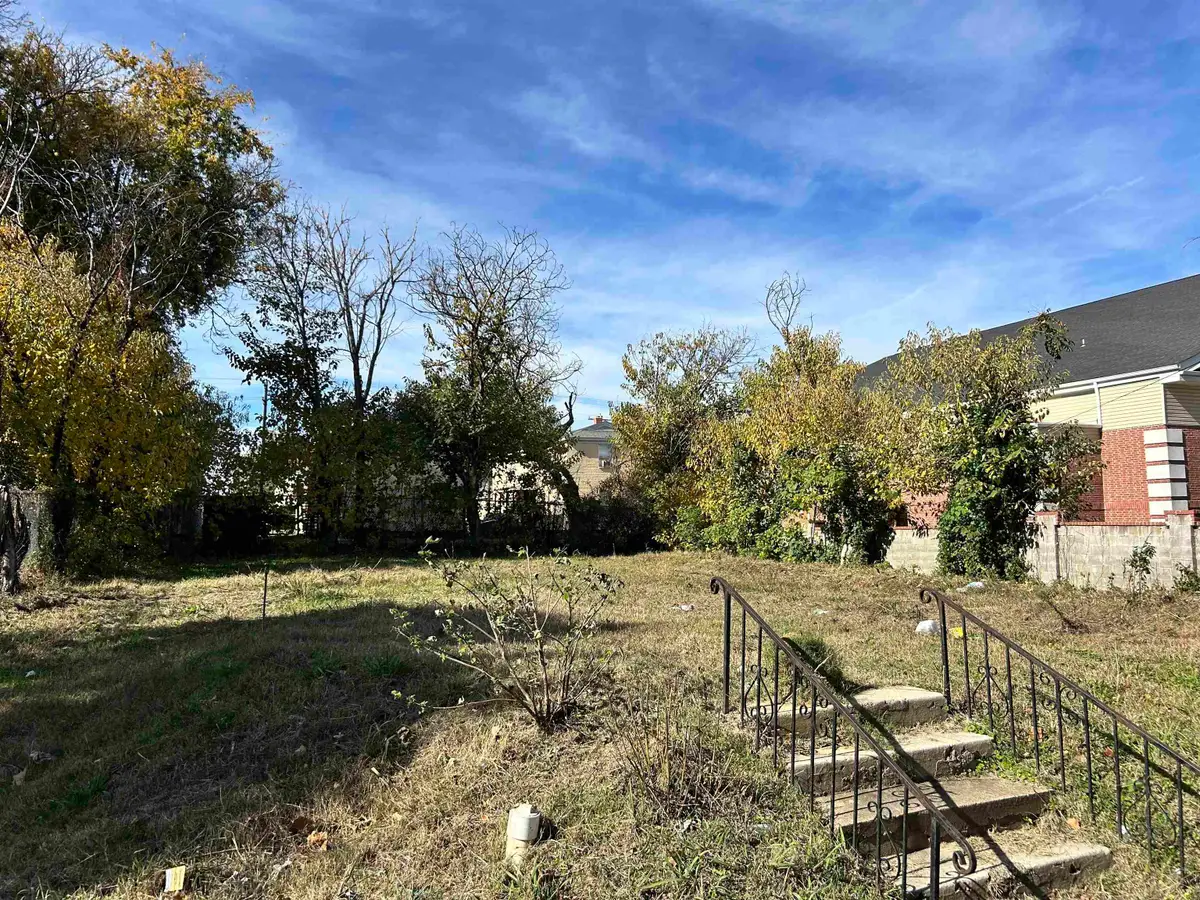 229 LEATH ST, Memphis, TN 38105 - Image #1