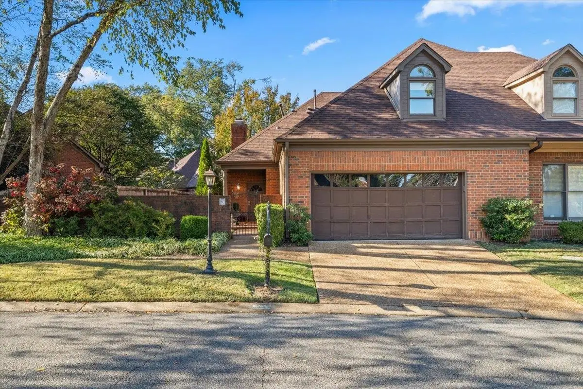 5344 PANDA LN, Memphis, TN 38120 - Image #1