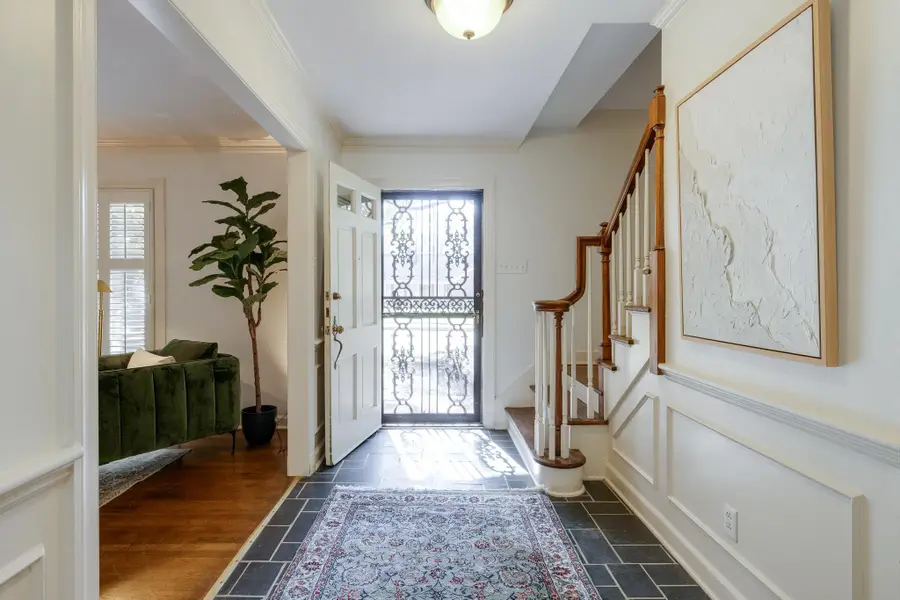 5498 N ANGELA RD, Memphis, TN 38120 - Image #3