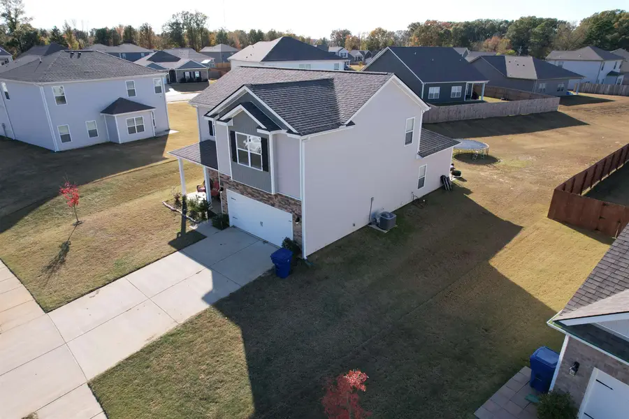 35 WITHERSPOON DR, Oakland, TN 38060 - Image #2