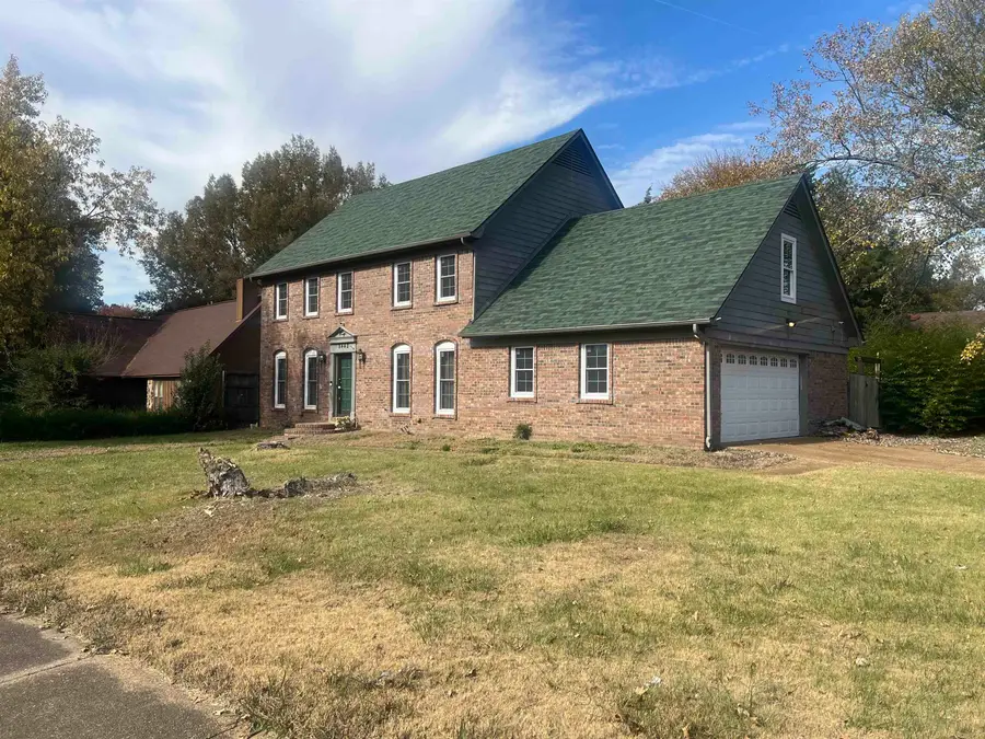 8442 CHIMNEYROCK BLVD, Cordova, TN 38016 - Image #2