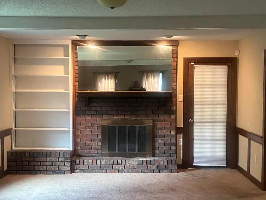 8442 CHIMNEYROCK BLVD, Cordova, TN 38016 - Image #3