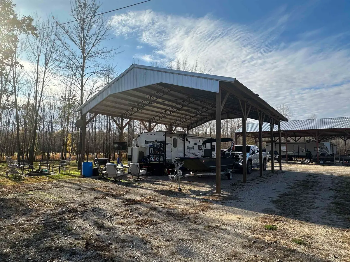 220 BARGEVIEW DR, Savannah, TN 38372-9999 - Image #1