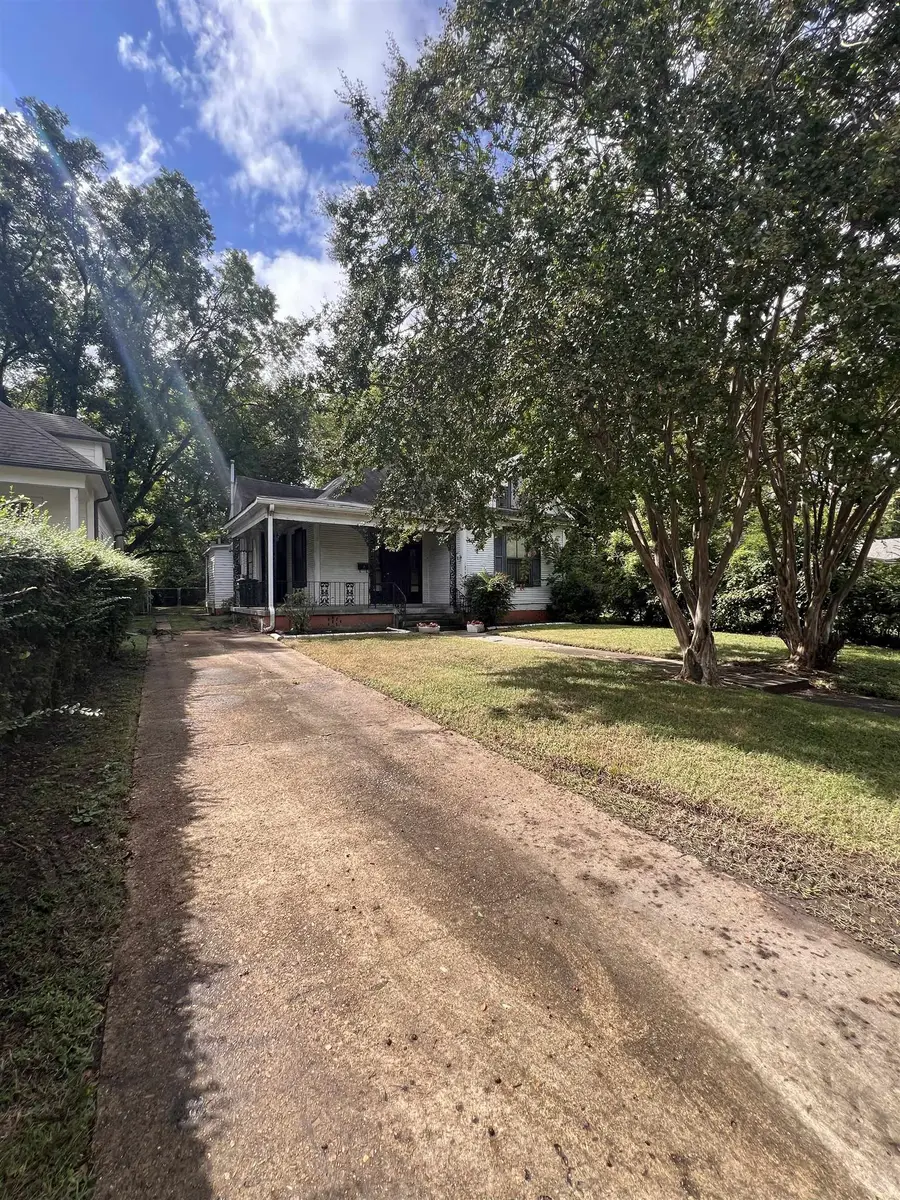 1277 SNOWDEN AVE, Memphis, TN 38107 - Image #2