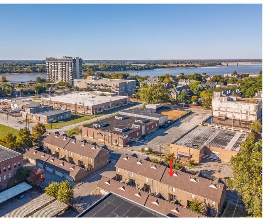 89 W CAROLINA AVE W, Memphis, TN 38103 - Image #2