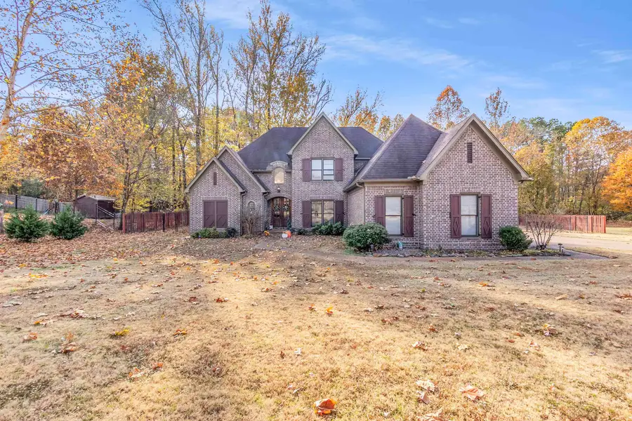 9039 STONEDALE DR, Cordova, TN 38018 - Image #2