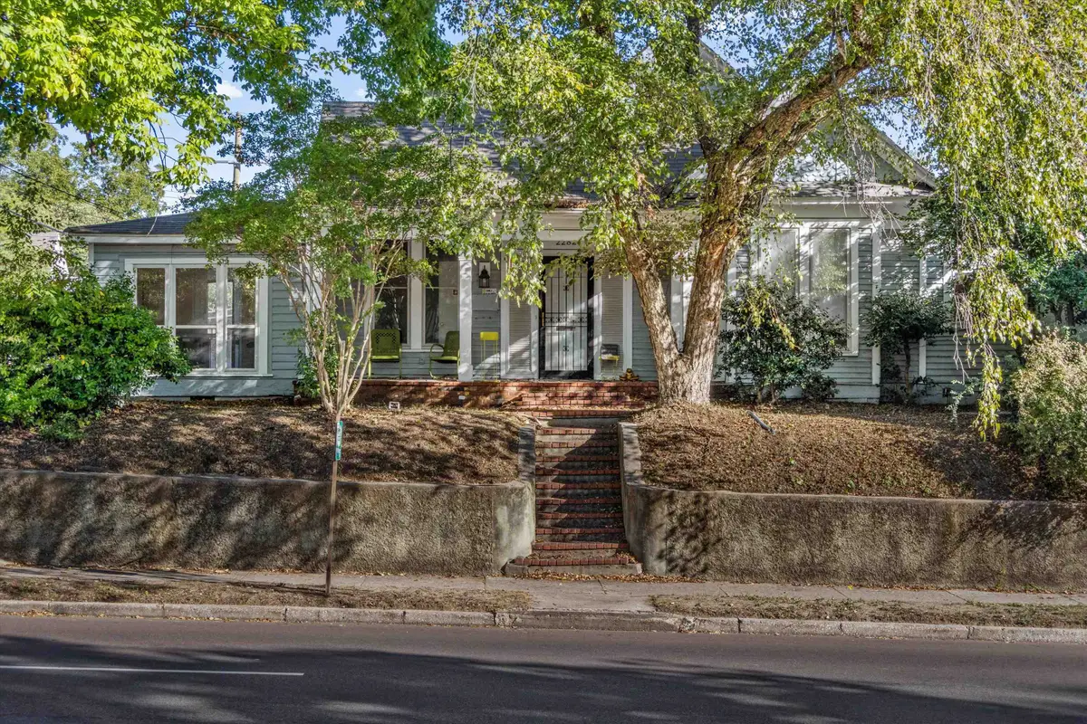 2282 CENTRAL AVE, Memphis, TN 38104 - Image #1