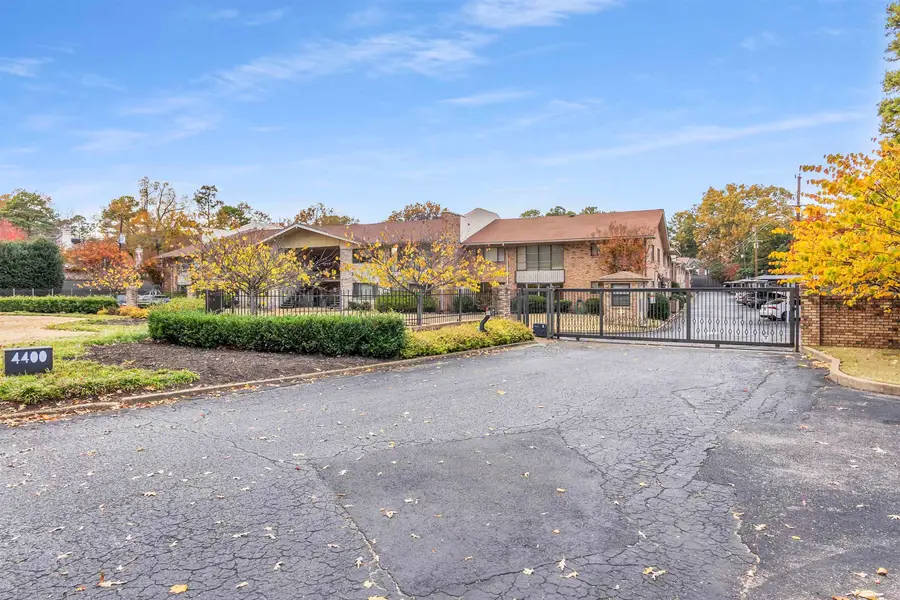 4400 POPLAR AVE #21, Memphis, TN 38117 - Image #2