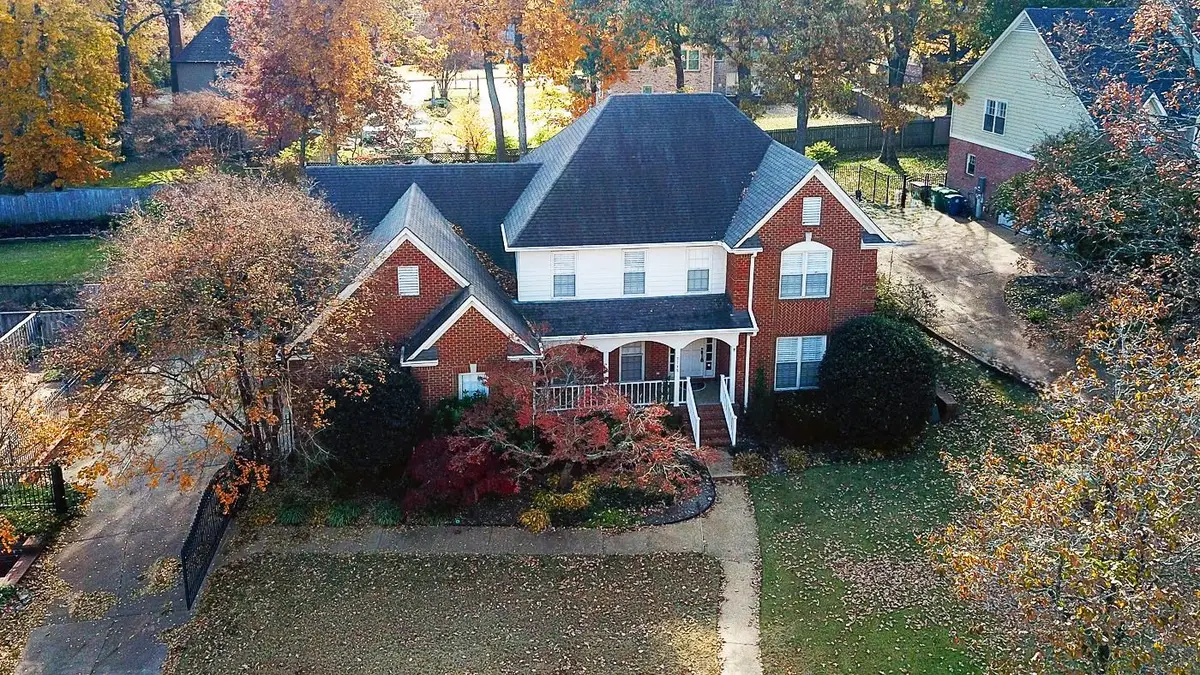 2715 SWEET OAKS CIR, Germantown, TN 38138 - Image #1