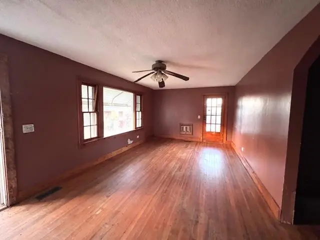 5388 MORRISON CREEK RD, Clifton, TN 38425 - Image #2