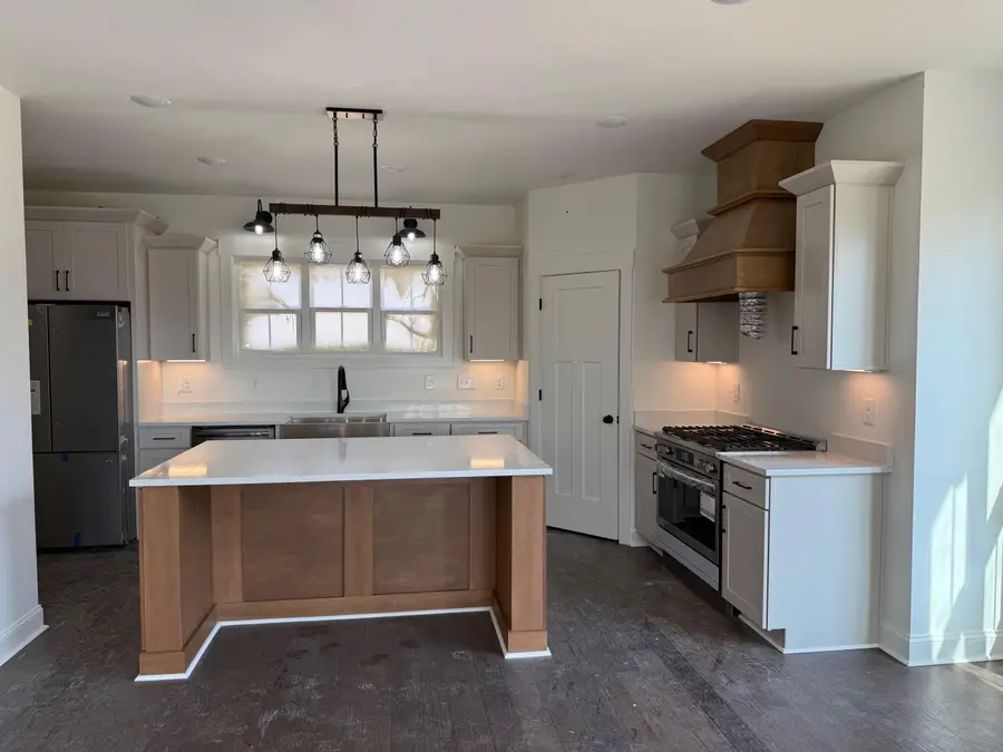 170 BELVEDERE CIR, Savannah, TN 38372 - Image #3