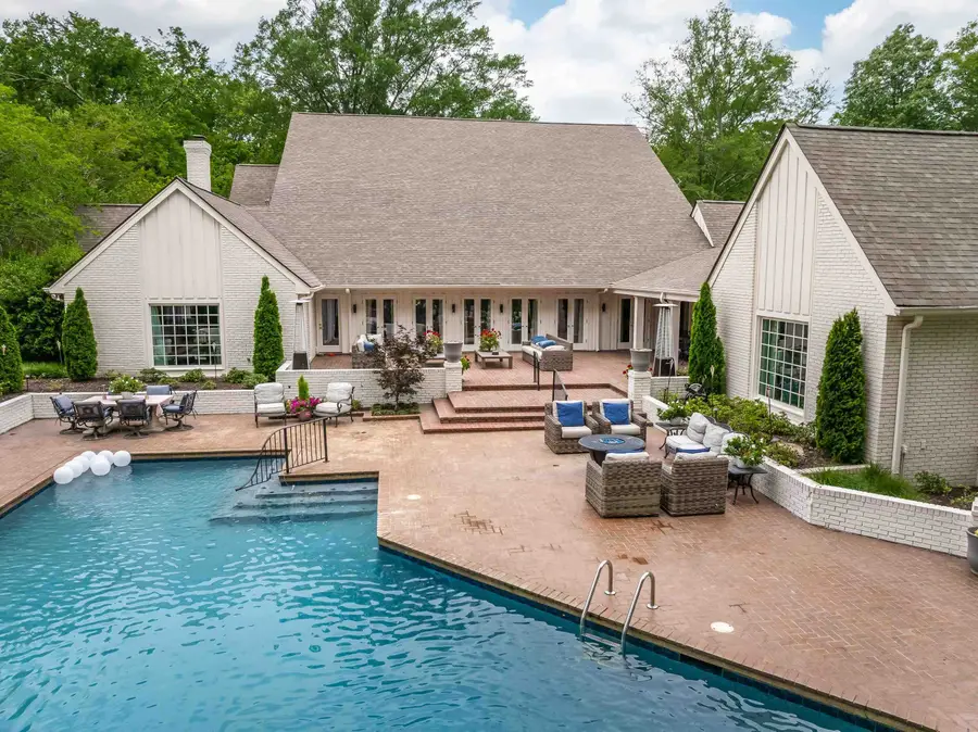 530 CARYSBROOK CV, Memphis, TN 38120 - Image #3