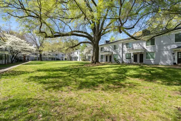 585 E PARKWAY PKY #34, Memphis, TN 38104