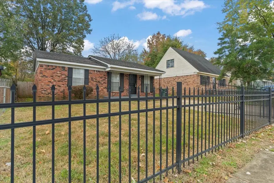 493 DEERSKIN DR, Memphis, TN 38109 - Image #3