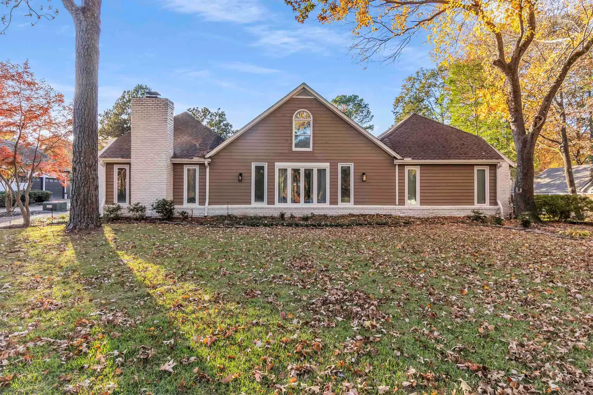 2431 YESTER OAKS DR, Germantown, TN 38139 - Image #1