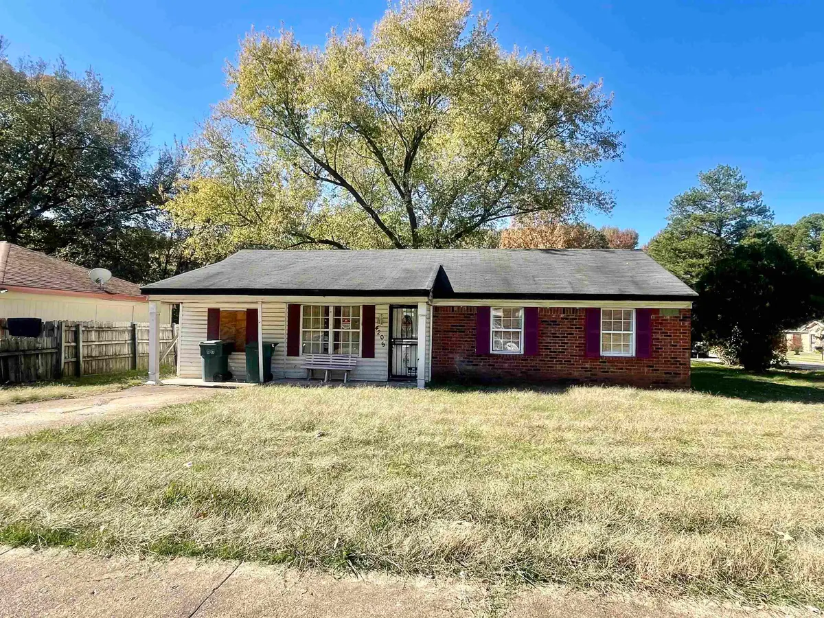 4205 CLYDESDALE DR, Memphis, TN 38109 - Image #1