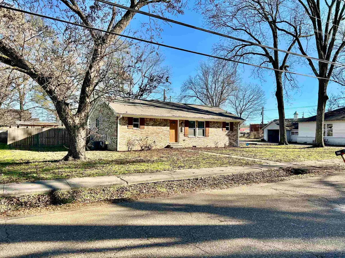 402 WEST ST, Somerville, TN 38068 - Image #1