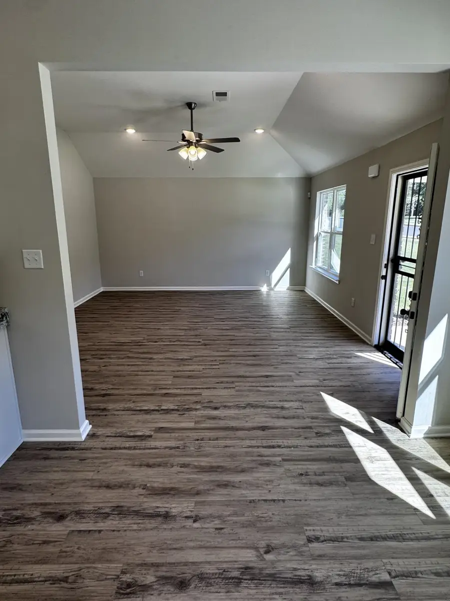 5243 ZODIAC RD, Memphis, TN 38118 - Image #3