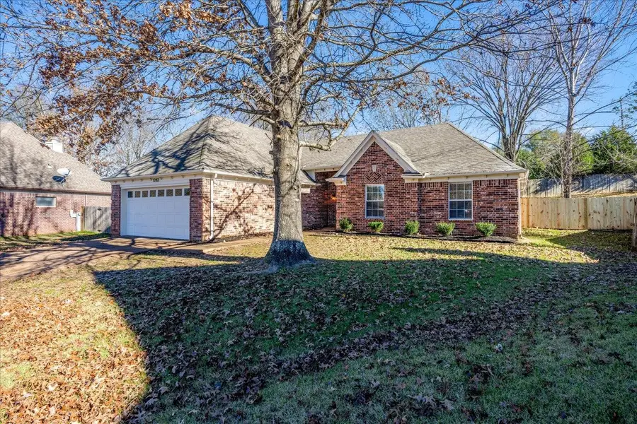 1282 RIVER BANK DR, Collierville, TN 38017 - Image #3