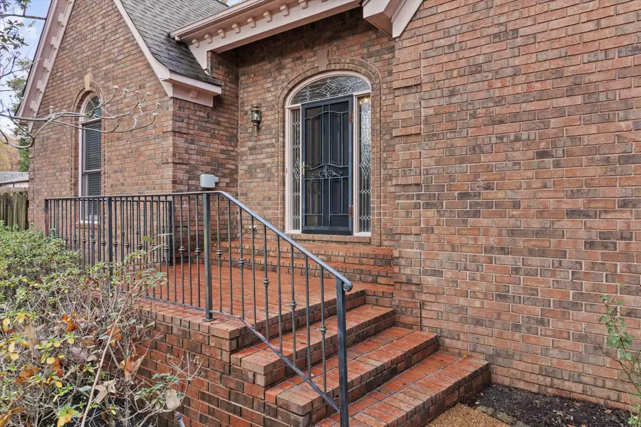 1681 MAGNOLIA FARMS CV, Cordova, TN 38016 - Image #3