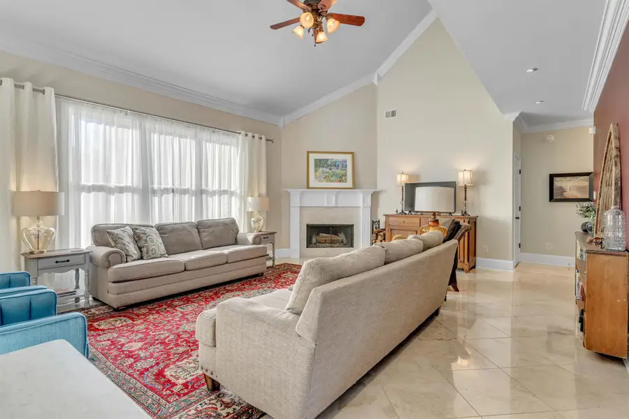 10489 FIREWEEK LN, Collierville, TN 38017 - Image #3