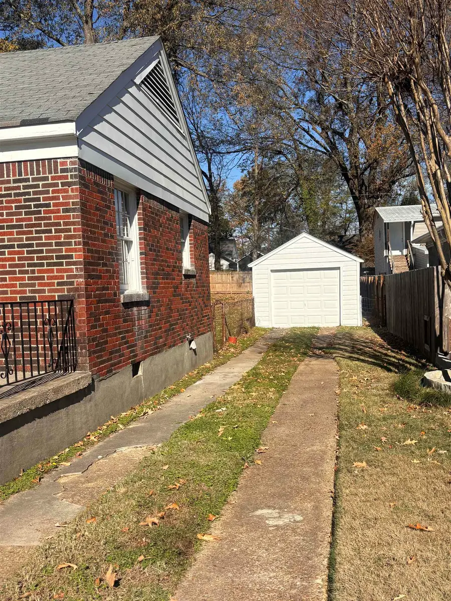 3634 AUTUMN AVE, Memphis, TN 38122 - Image #2