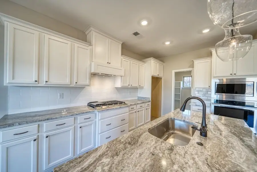 142 COMO LN, Atoka, TN 38004 - Image #2