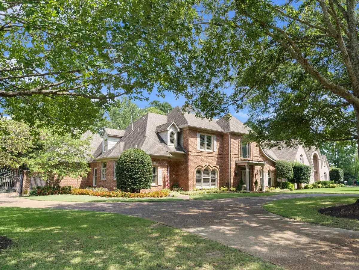 3424 LAKE POINTE CV, Memphis, TN 38125 - #1
