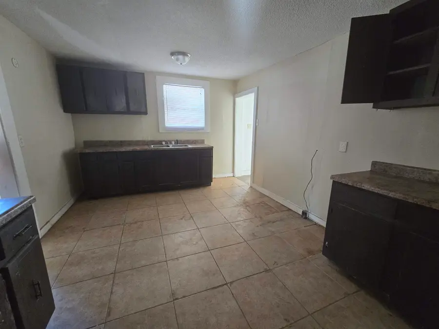 1294 S BARKSDALE ST, Memphis, TN 38114 - Image #2