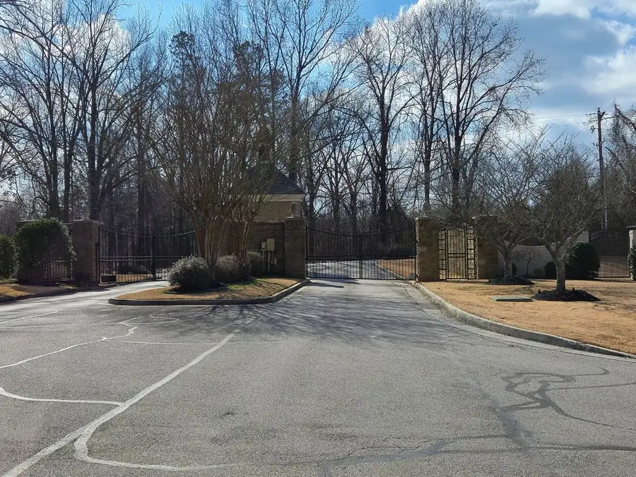 9383 GREYHILL CV, Cordova, TN 38018 - Image #2