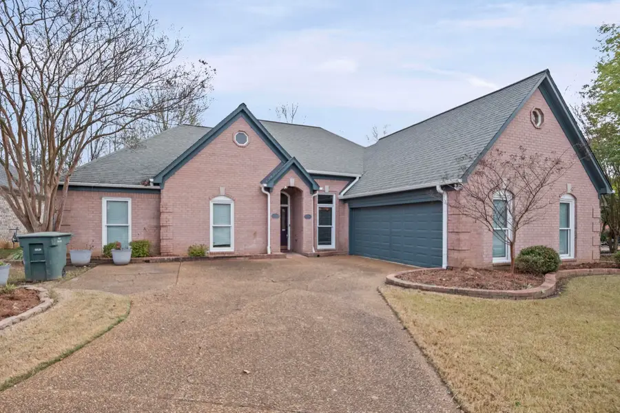 956 SPINNAKER LN, Cordova, TN 38018 - Image #2