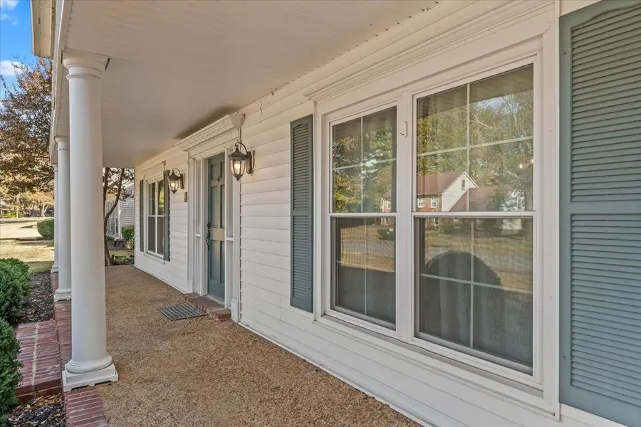 6727 GARDEN OAKS DR, Memphis, TN 38120 - Image #3