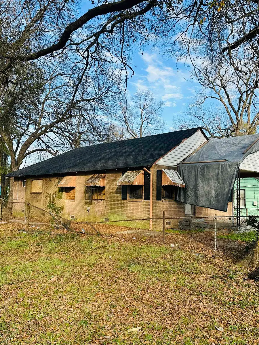 2536 CALVERT AVE, Memphis, TN 38108 - Image #3