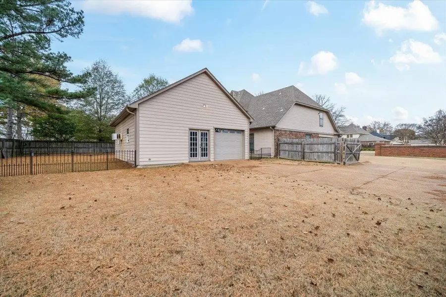 711 AUTUMN WINDS DR, Collierville, TN 38017 - Image #3