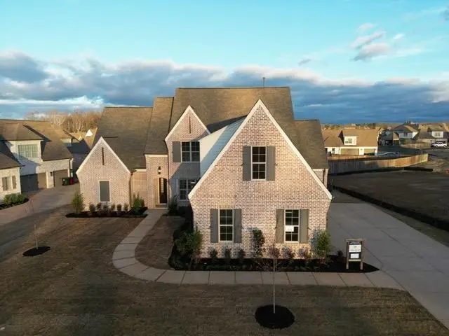 606 CEDAR SHADOWS CIR W, Collierville, TN 38017 - Image #1