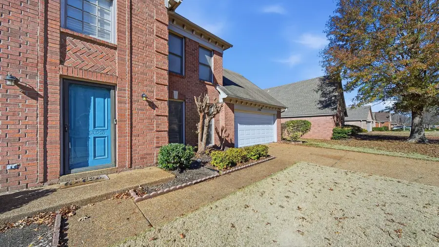 1785 CANDLE RIDGE DR, Cordova, TN 38018 - Image #3
