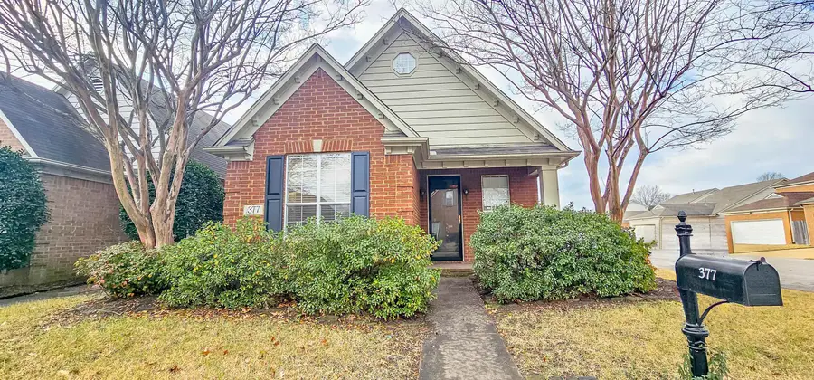 377 FOUNTAIN LAKE DR, Memphis, TN 38120 - Image #3