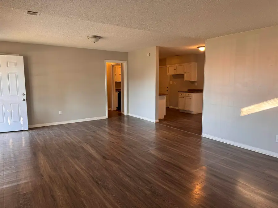 3788 BISHOPS BRIDGE RD, Memphis, TN 38118 - Image #3