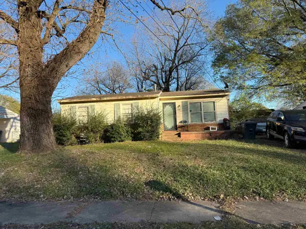 3162 PERIWINKLE ST, Memphis, TN 38127