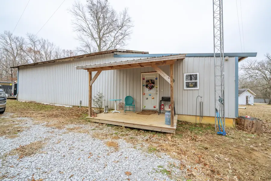 225 STICINE RD, Guys, TN 38339 - Image #2