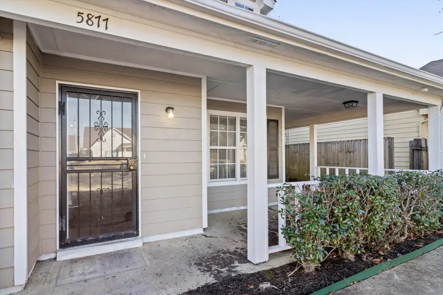 5877 HICKORY COMMONS LN, Memphis, TN 38141 - Image #3