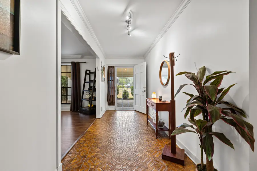 1429 POPLAR RIDGE DR, Memphis, TN 38120 - Image #3