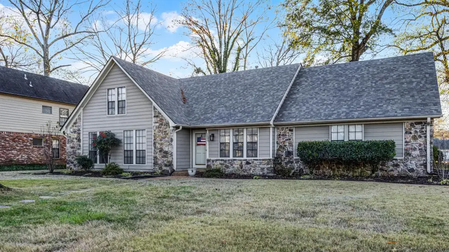 1883 EDWARDS MILL RD, Germantown, TN 38139 - Image #2