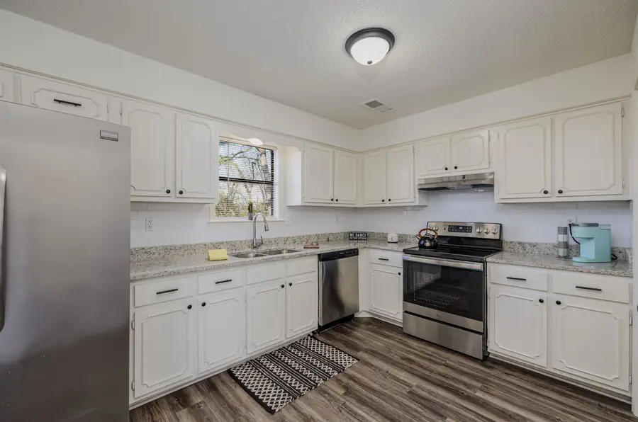 7330 PALGRAVE LN, Memphis, TN 38125 - Image #3