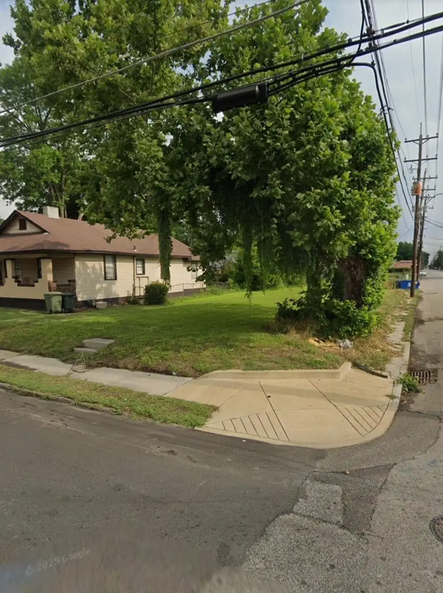 902 LOONEY AVE, Memphis, TN 38107 - Image #2