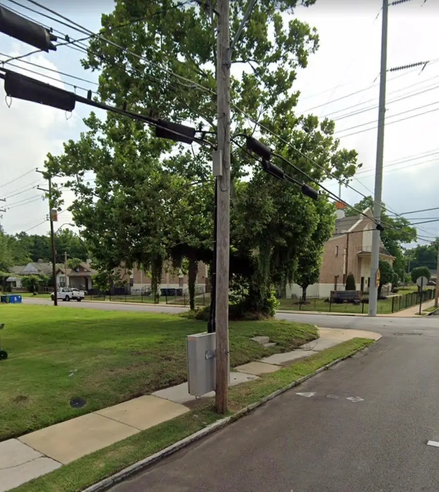 902 LOONEY AVE, Memphis, TN 38107 - Image #3