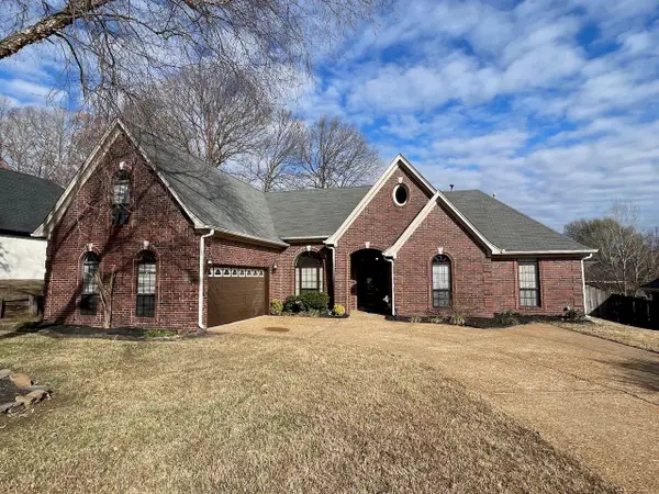 30 HARBOR OAKS CV, Oakland, TN 38060