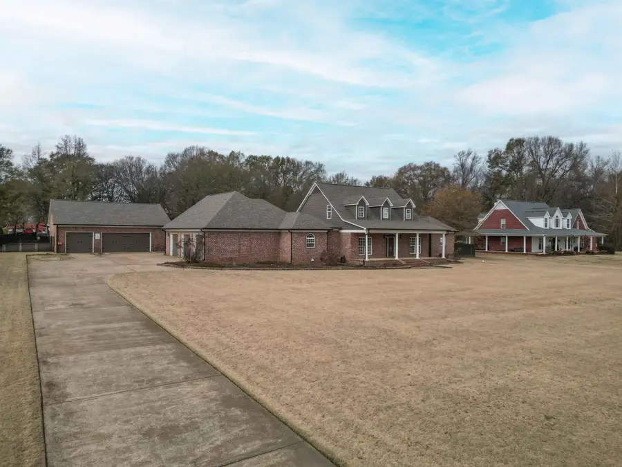 7365 OSBORN MEADOWS DR, Arlington, TN 38002 - Image #2