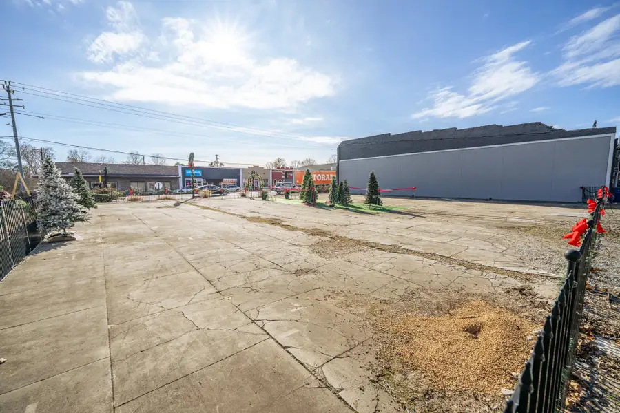 142-150 E MAIN ST, Adamsville, TN 38310-2314 - Image #3