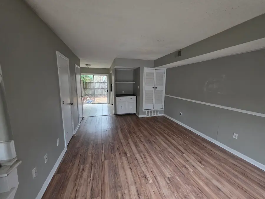 5190 FLOWERING PEACH DR, Memphis, TN 38115 - Image #3